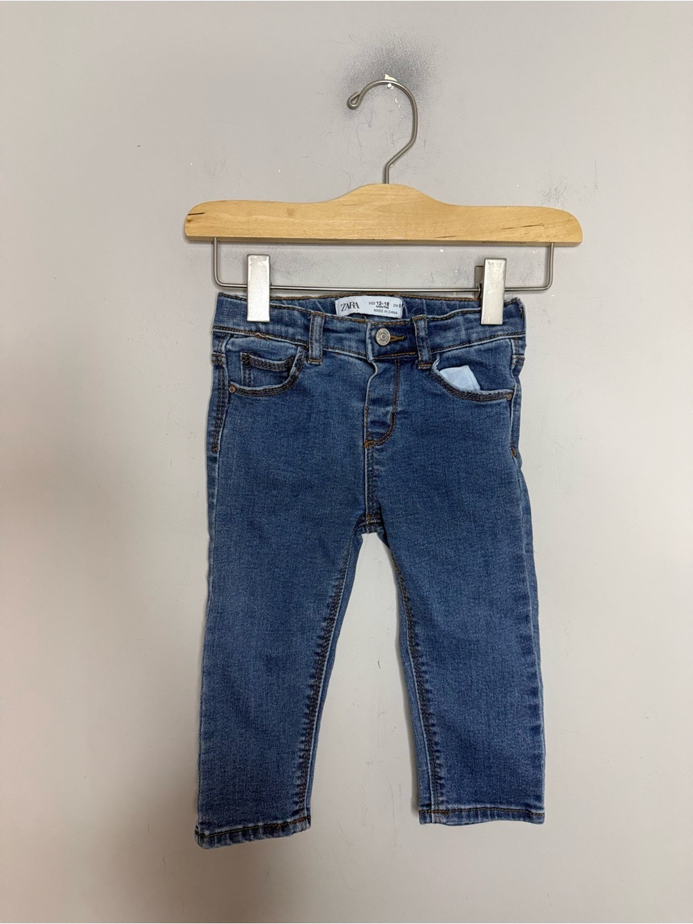 $14 ADD ON Zara Baby Mom Jeans 12-18M cotton‎ on kids Janie Kay high rise girls